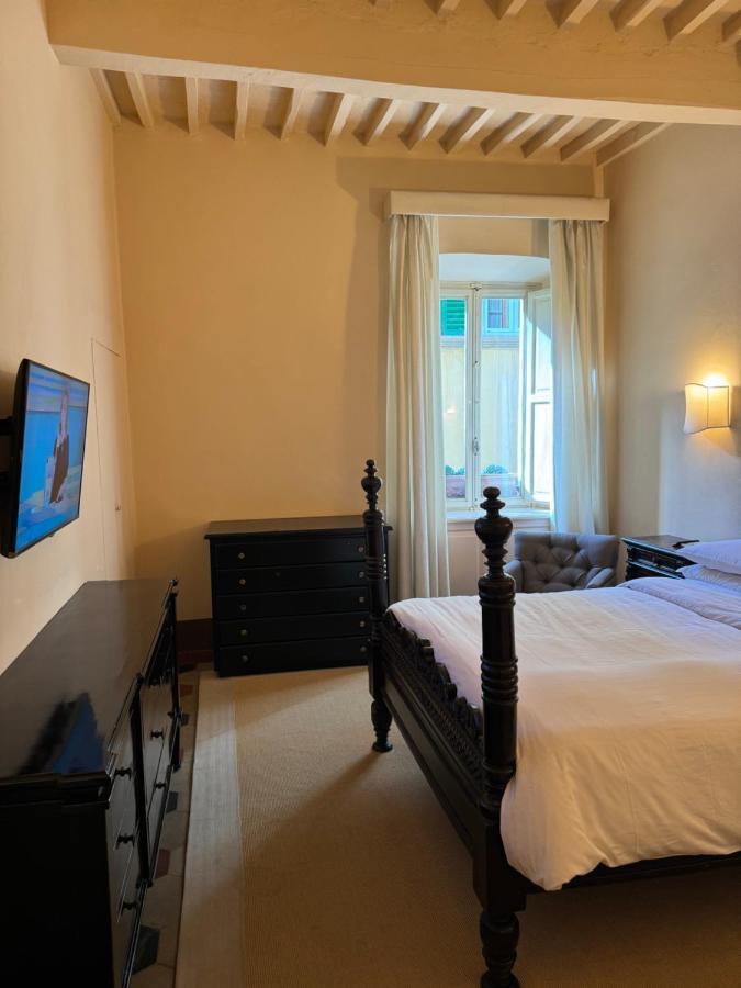 Residenza Del Corso Apartment Arezzo Bagian luar foto
