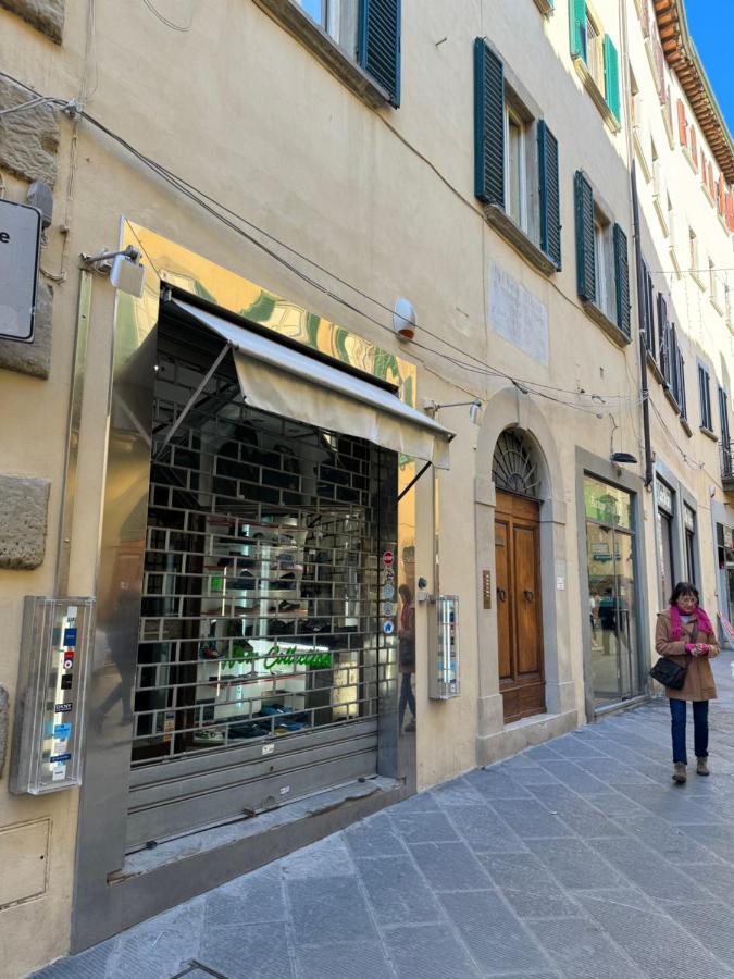 Residenza Del Corso Apartment Arezzo Bagian luar foto