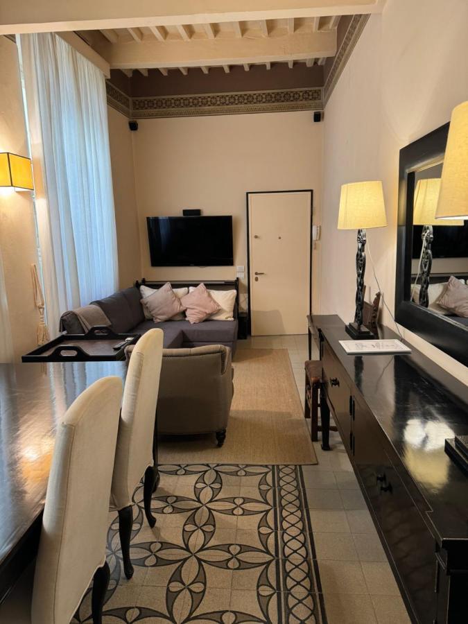 Residenza Del Corso Apartment Arezzo Bagian luar foto